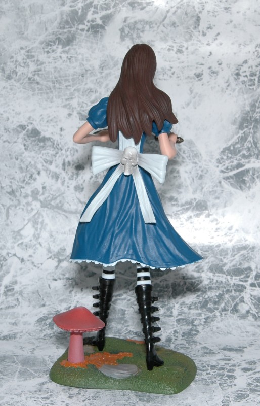Alice from Alice Madness Returns PVC Statue (Femme Fatales)